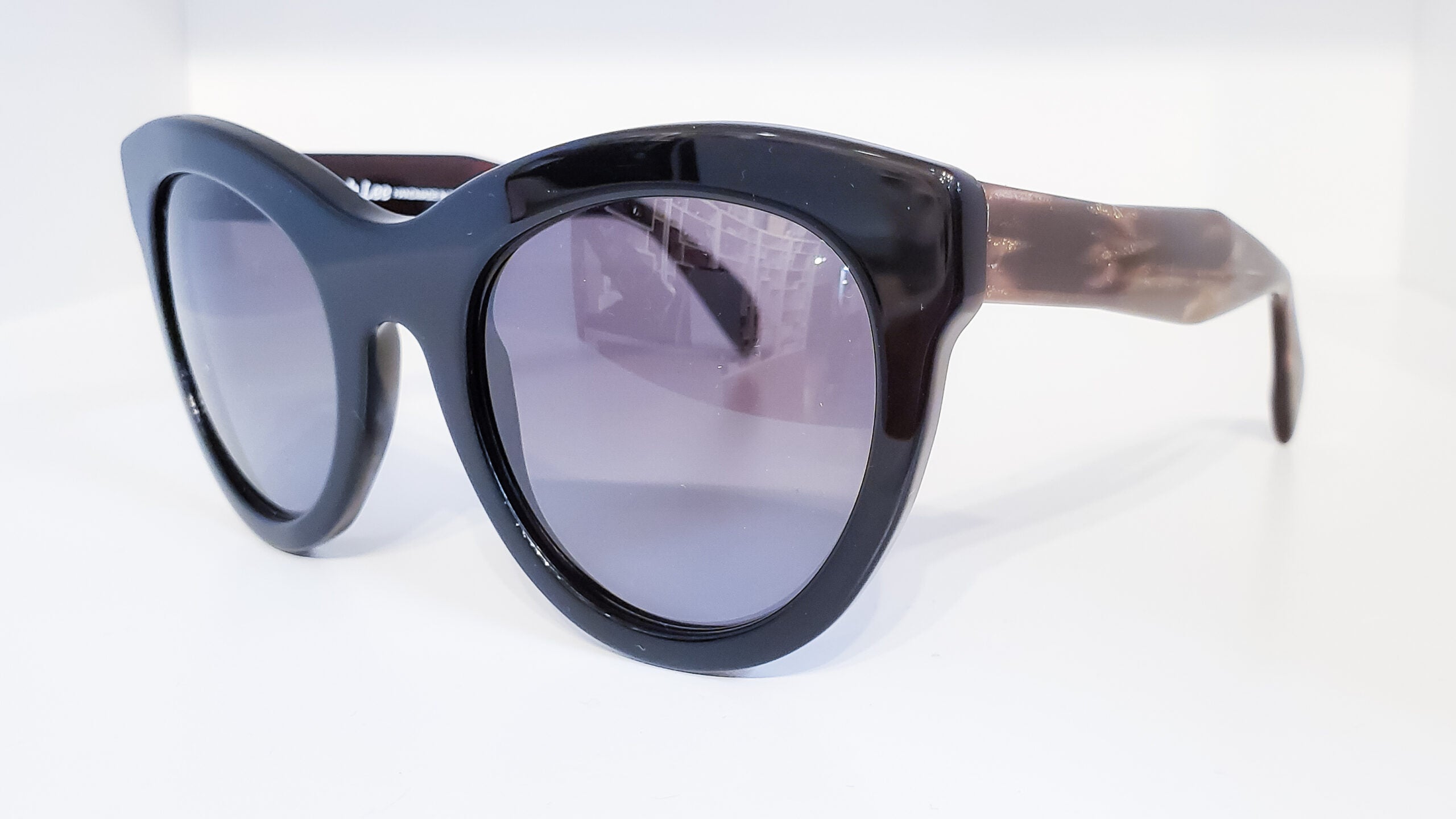 The Modern Round Sunglasses